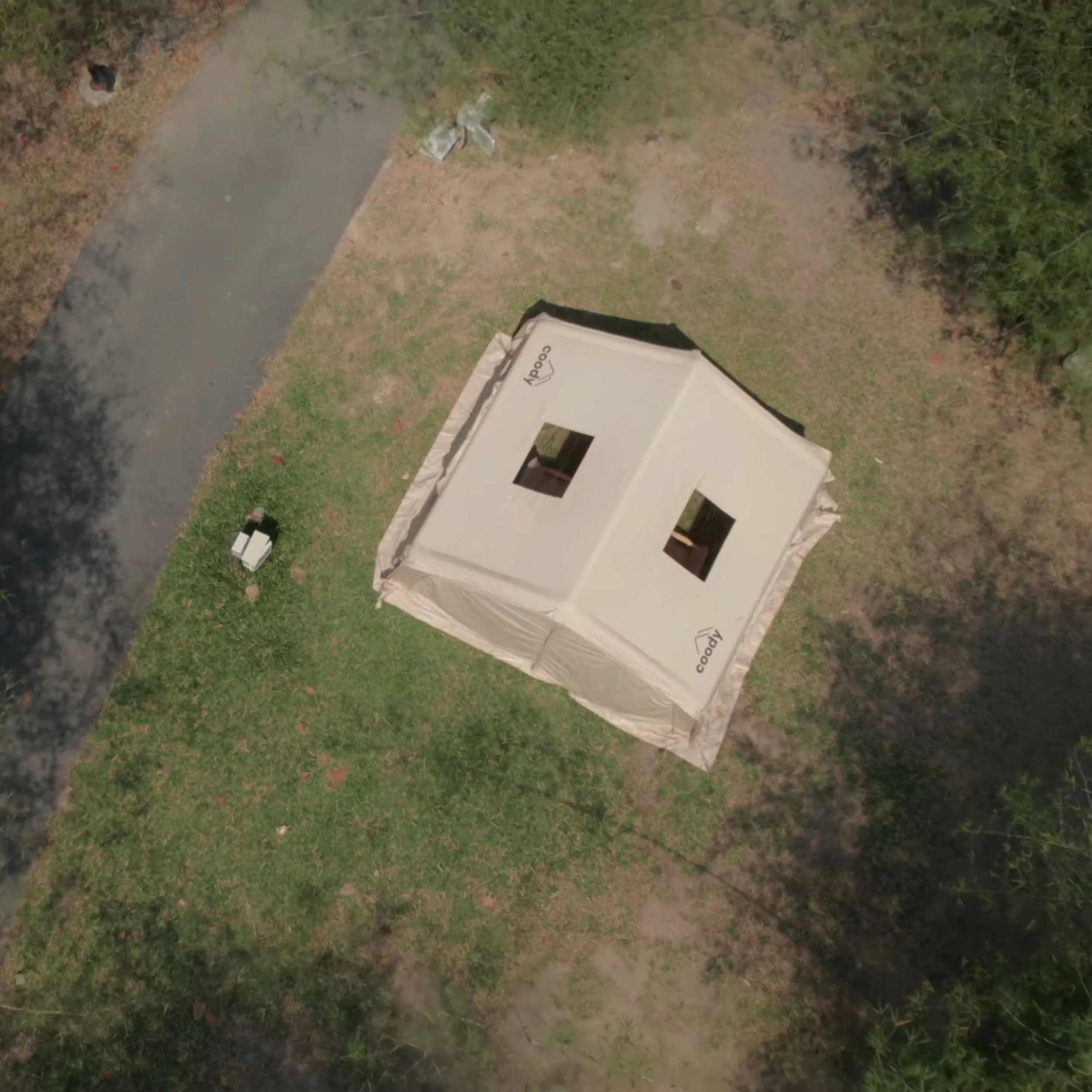 Coody 10.0 Beige  (2-4 person) Camping Bundle – Tent, PVC Ground Sheet, Carpet & Pump - Image 13