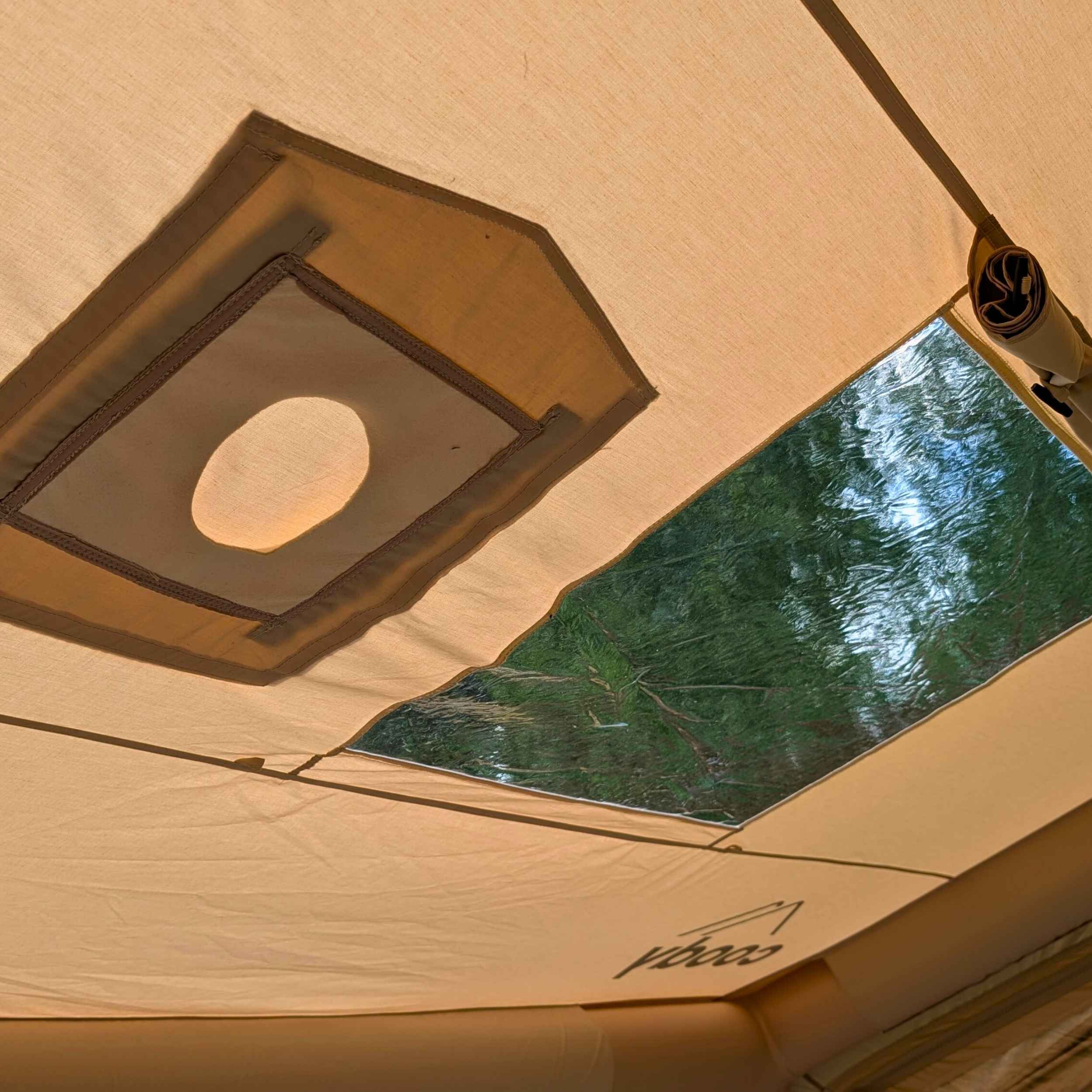 Coody 10.0 Beige  (2-4 person) Camping Bundle – Tent, PVC Ground Sheet, Carpet & Pump - Image 7