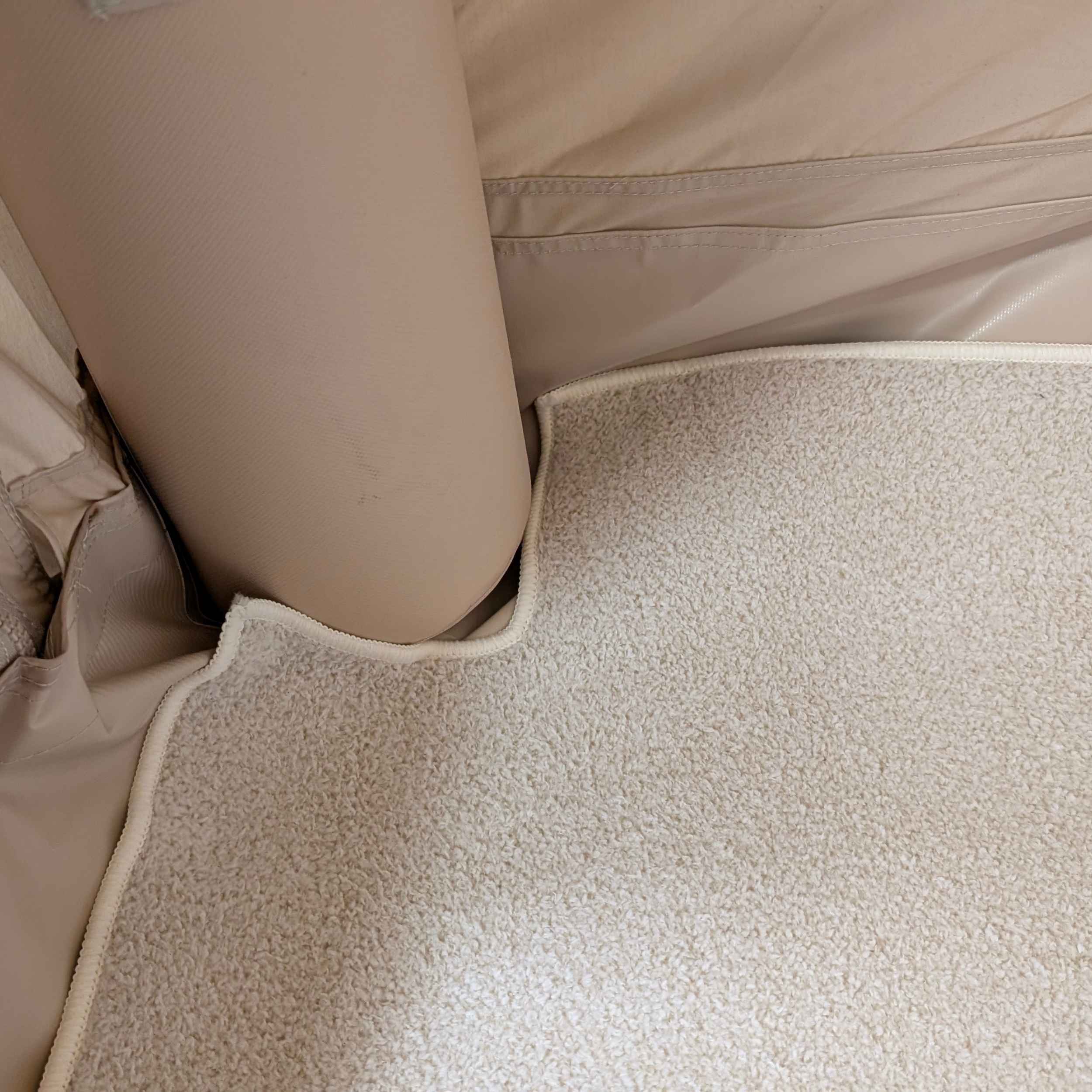 Coody Hub Beige (2-6 person) + Ground Sheet PVC + Carpet Coody Hub + Electric Pump - Image 13