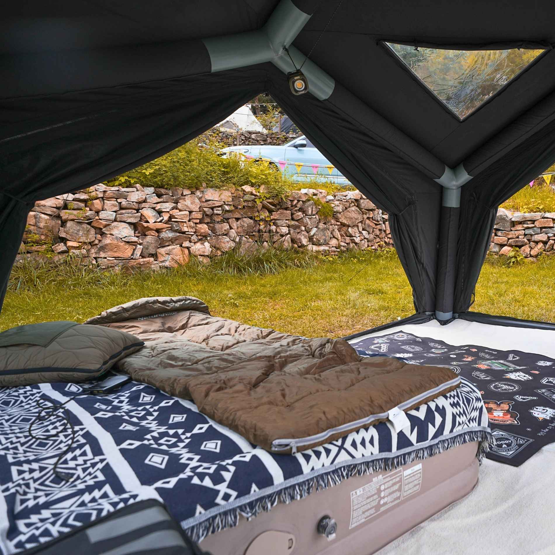 Coody | RBM Hub Shelter Inflatable Tent for 2-6 Person (Black) - Image 6